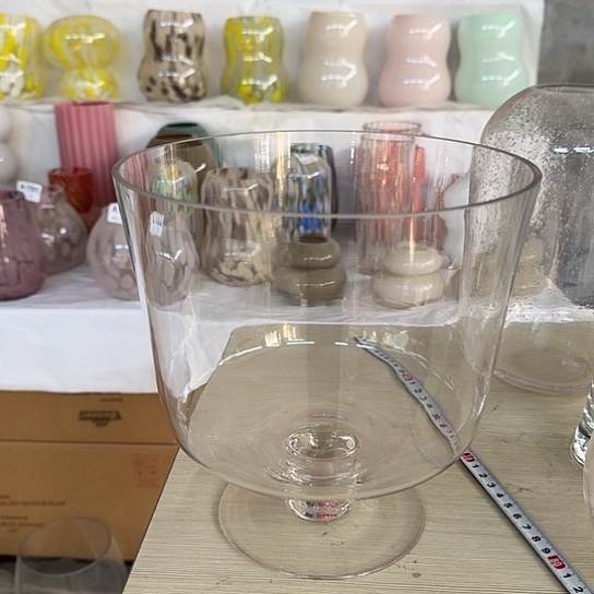 无铅玻璃20*20搓底花瓶福利款