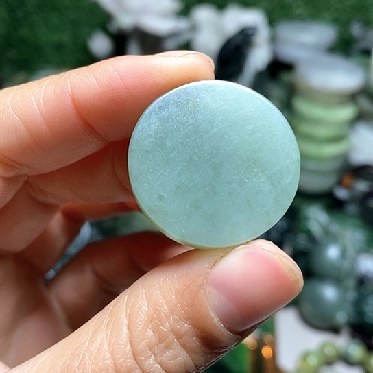 未镶嵌和田玉（糖玉）珠宝半成品