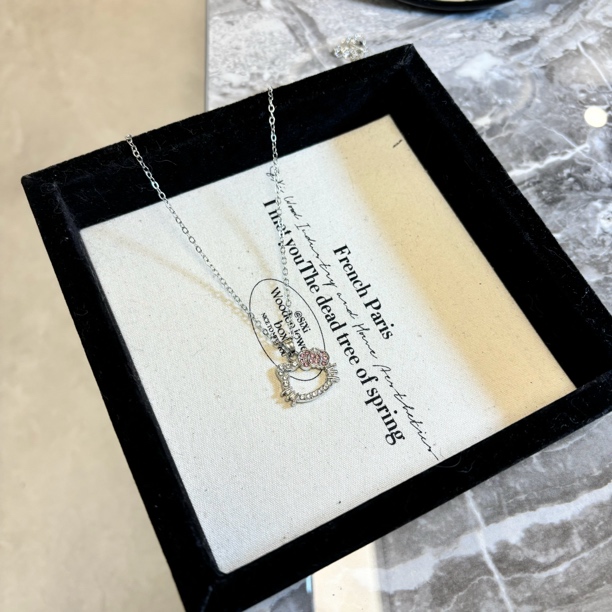 铜合金项链 粉蝴蝶结镂空kt项链XL4107