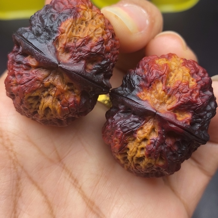 吊坠文玩核桃37尺铁绣球