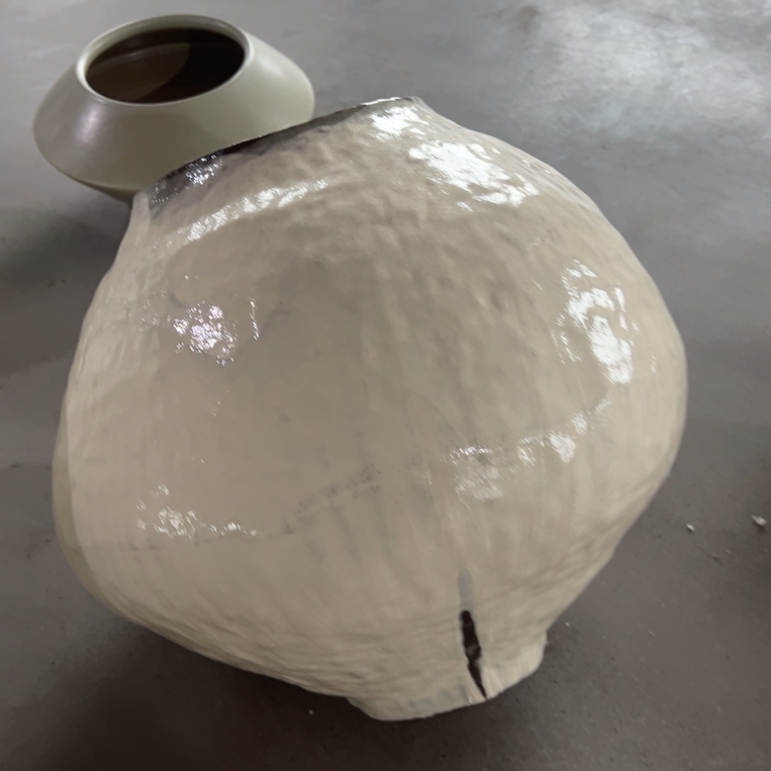 陶瓷N*?星期一去突破 去投资