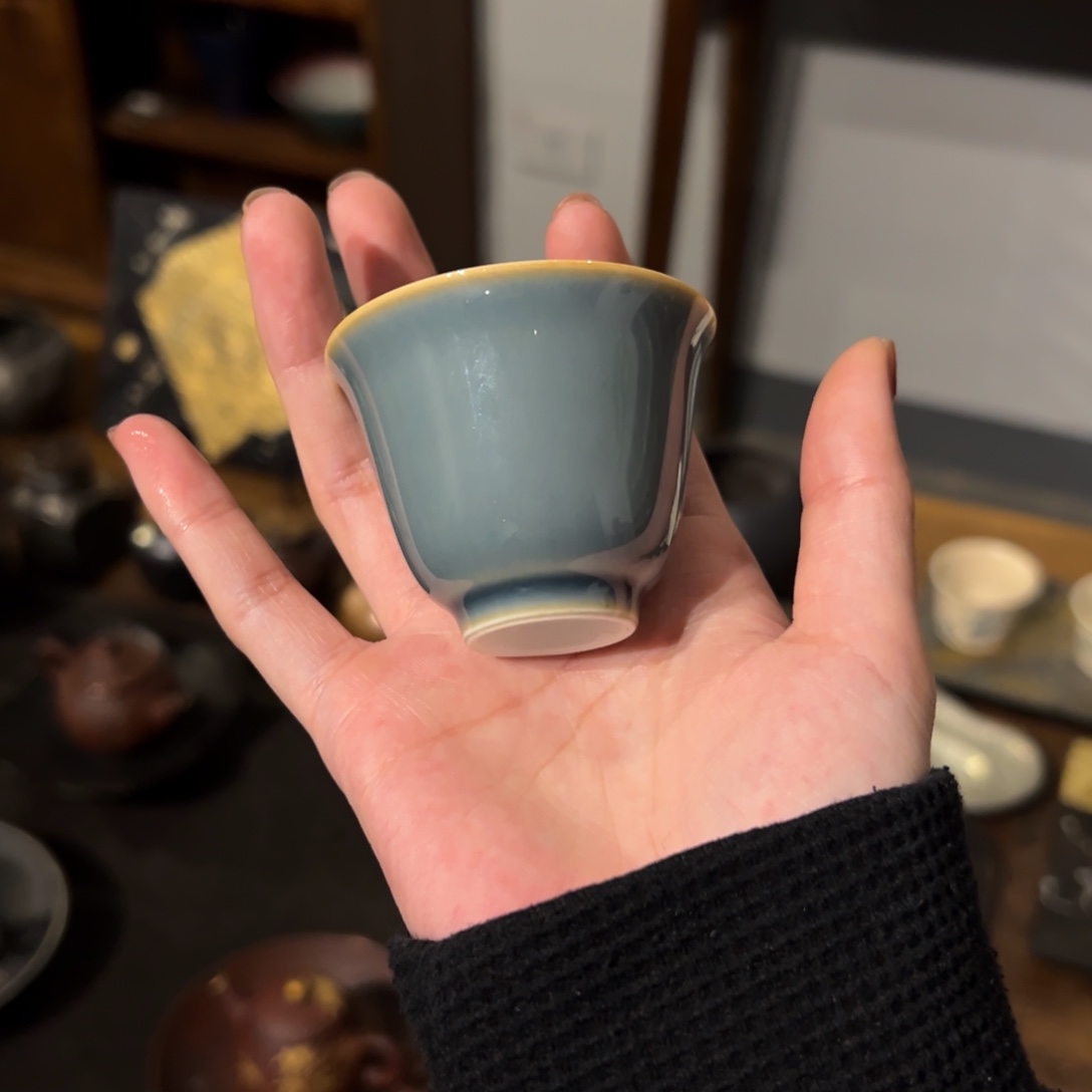 摆件陶瓷。      陶瓷。        