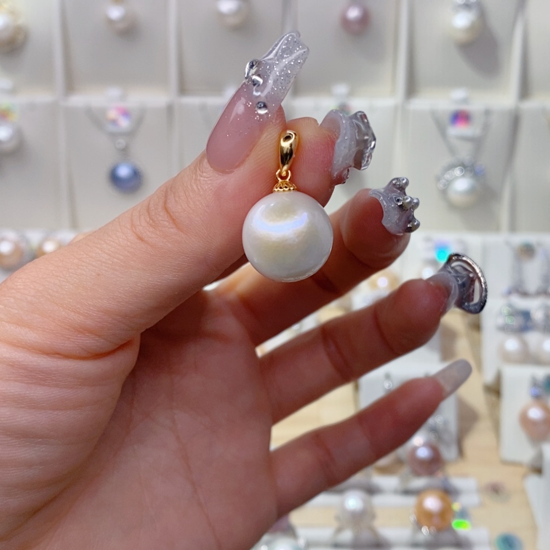 淡水珍珠未镶嵌吊坠(赠链)