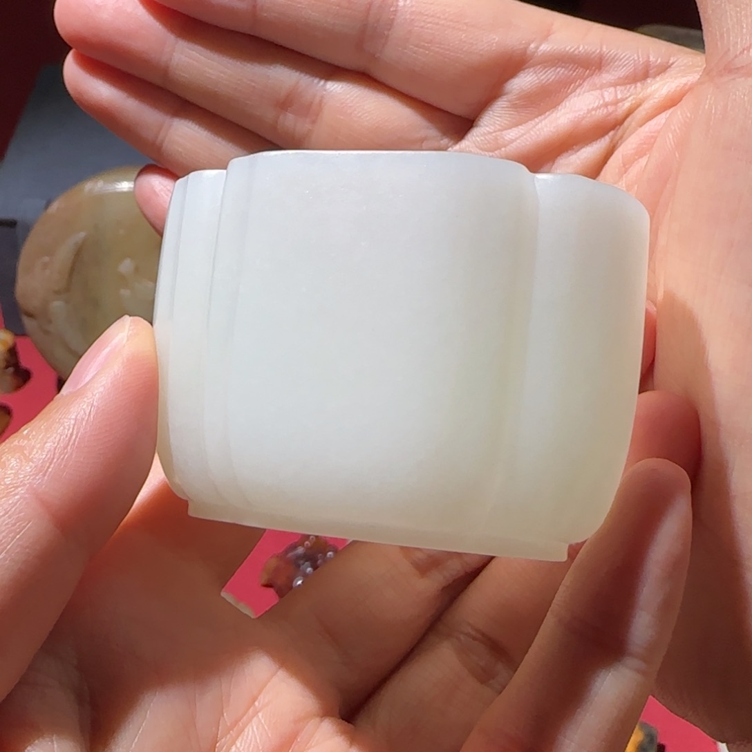 和田玉挂件未镶嵌逍****子