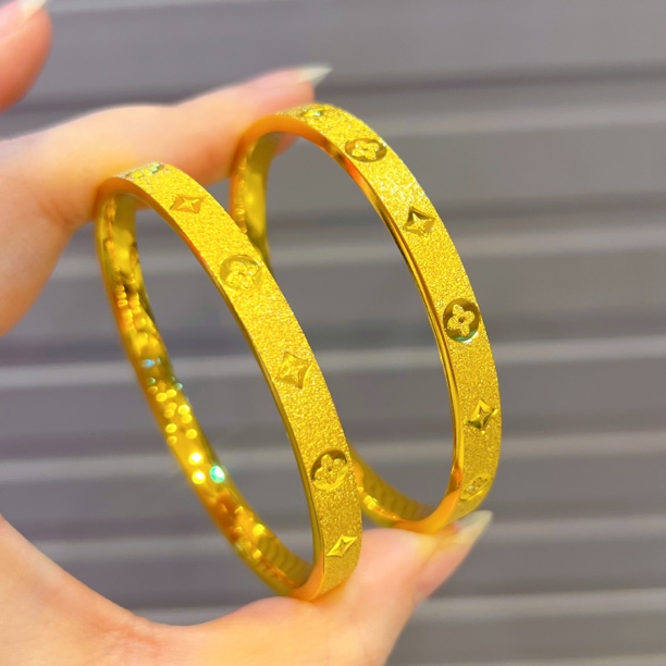 合金手镯 铜合金新中式砂面印花幸运草时尚高级可调节