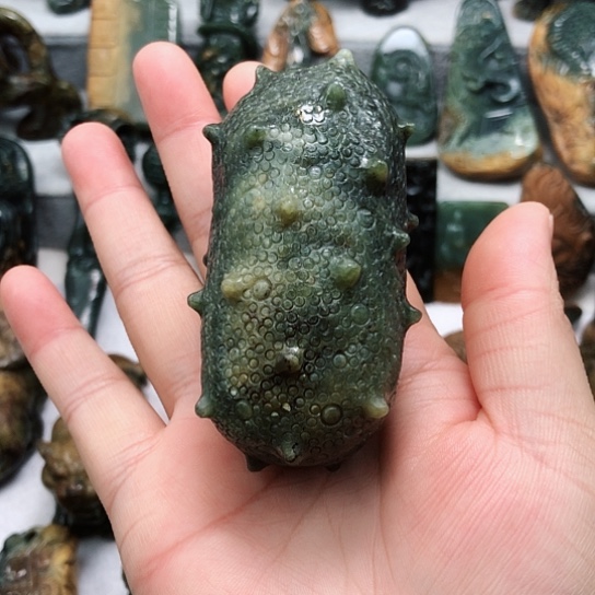 岫岩河磨玉（透闪石质玉）把件未镶嵌