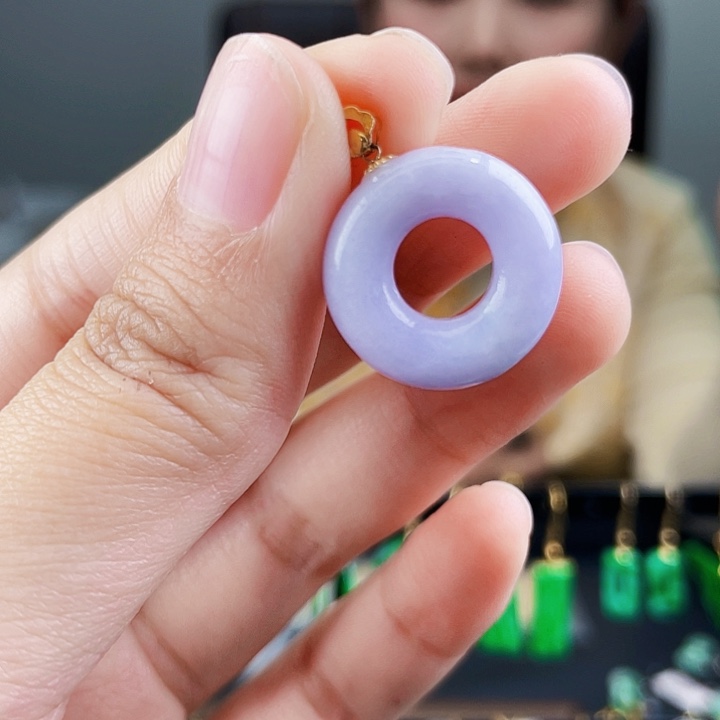 翡翠颈饰18K金镶嵌饰品