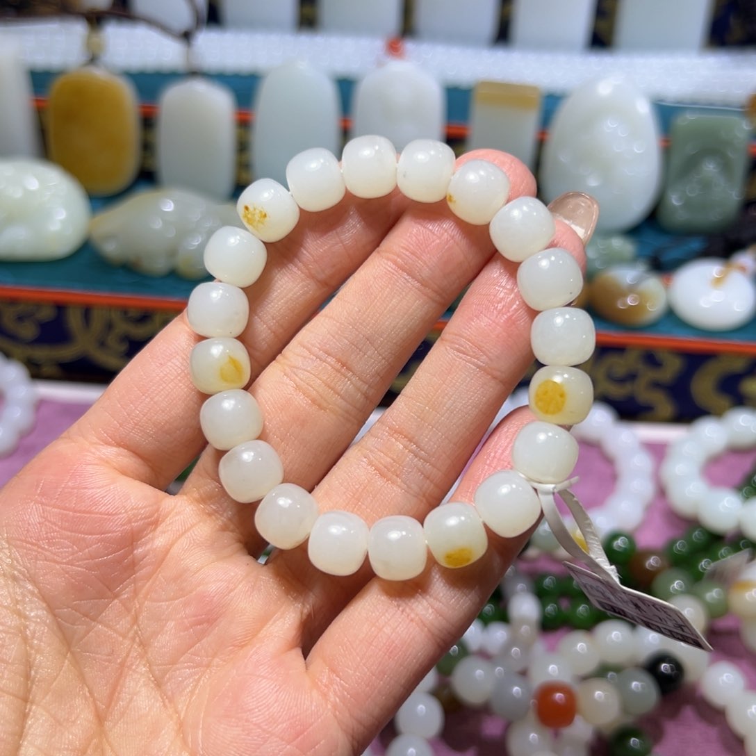 和田玉手链未镶嵌狐***腐