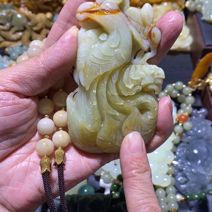 岫玉岫玉吊坠未镶嵌