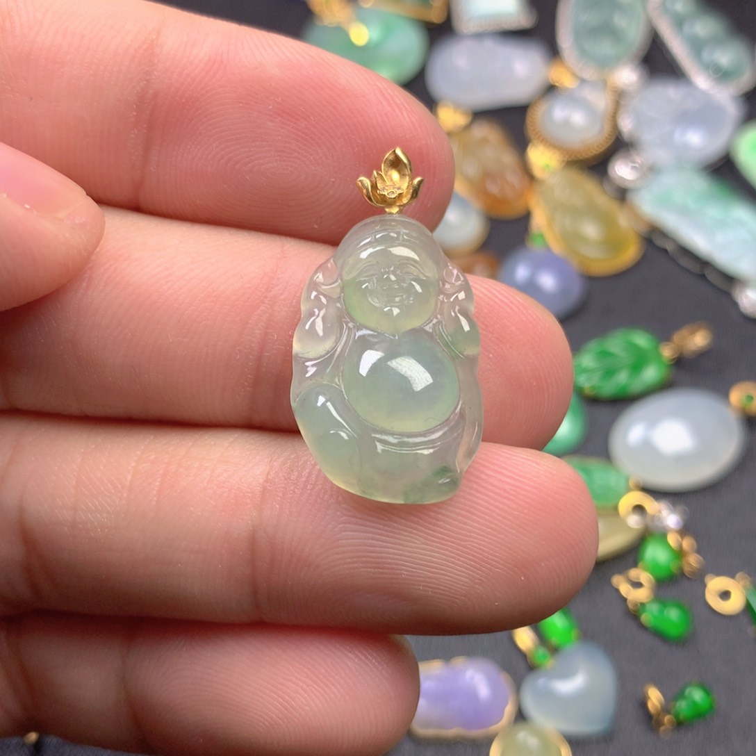 【闪购商品】颈饰18K金镶嵌翡翠翡翠