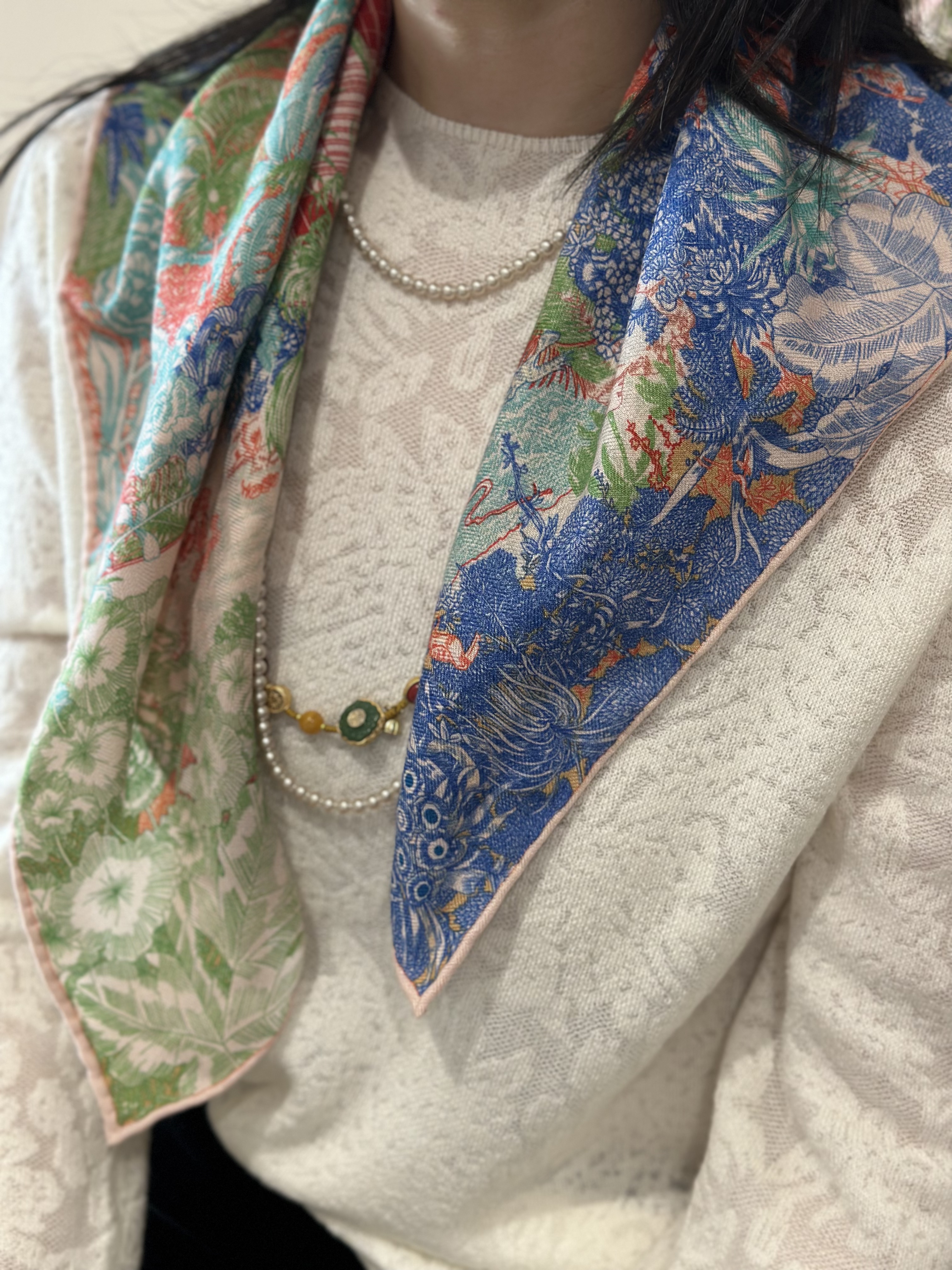 新款百搭时尚针织披肩