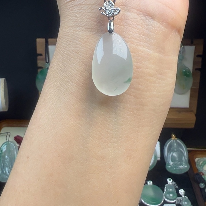 石英岩玉银S925镀金镶嵌吊坠(不含链)