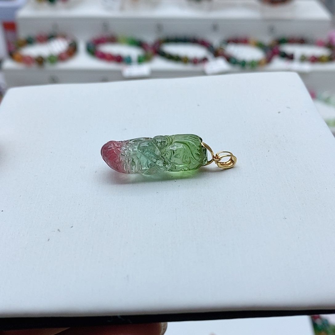 碧玺雕刻件18K金镶嵌3号