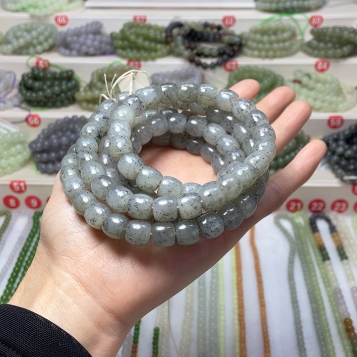 和田玉颈饰未镶嵌拉*哥10m m