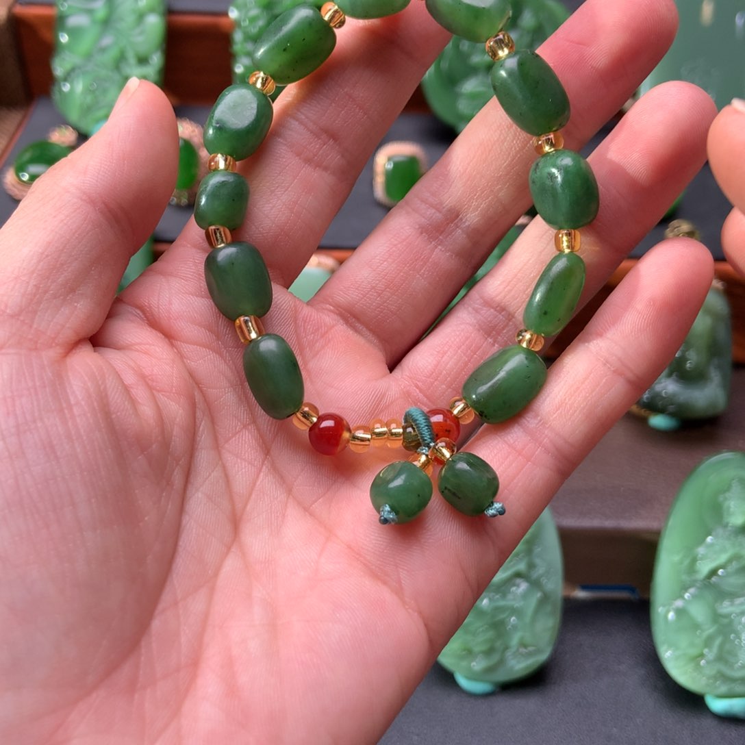 和田玉手串未镶嵌