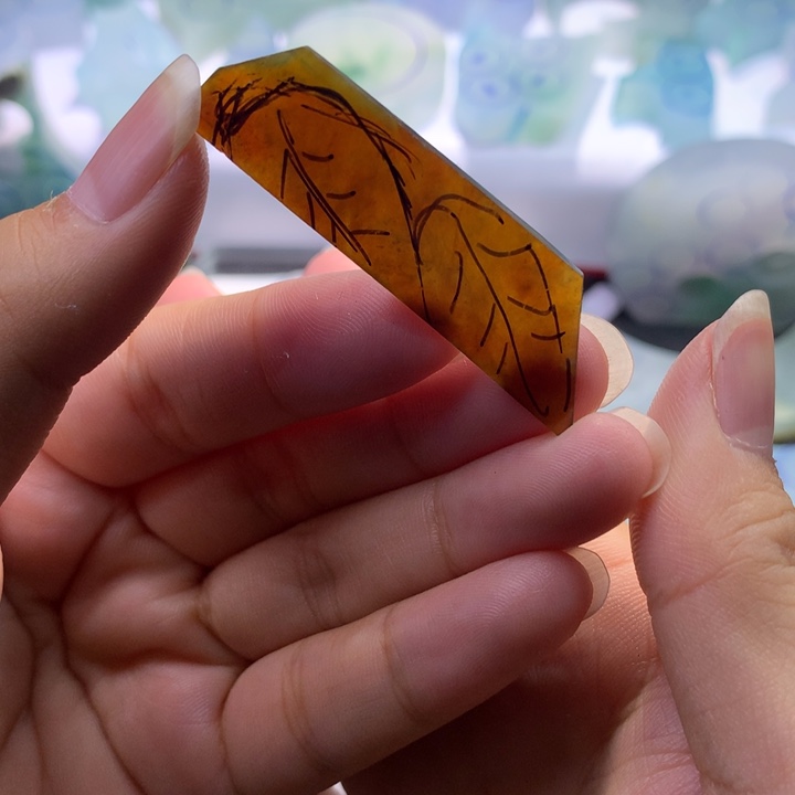 定制翡翠未镶嵌枫叶包工