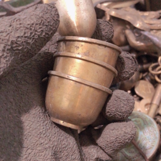 吾***缘闪电购铜摆件工艺品