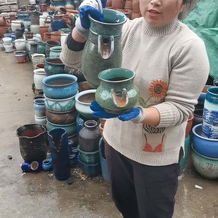 瑕疵两个盆子。。。。。。