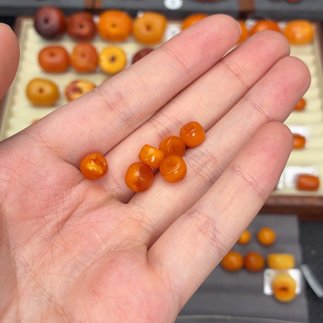 想***静琥珀未镶嵌裸石定制