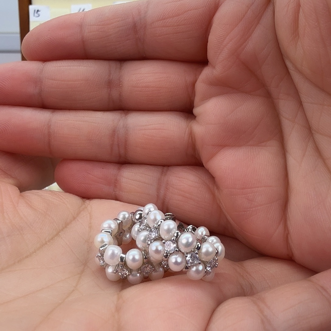 耳饰未镶嵌淡水珍珠