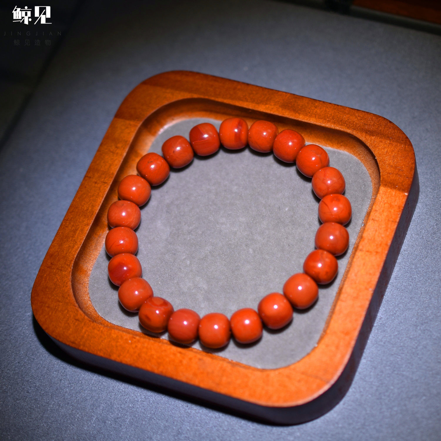 鲸见天然原矿南红老型珠手串手链单圈归圆川料火焰纹中国风配饰珠