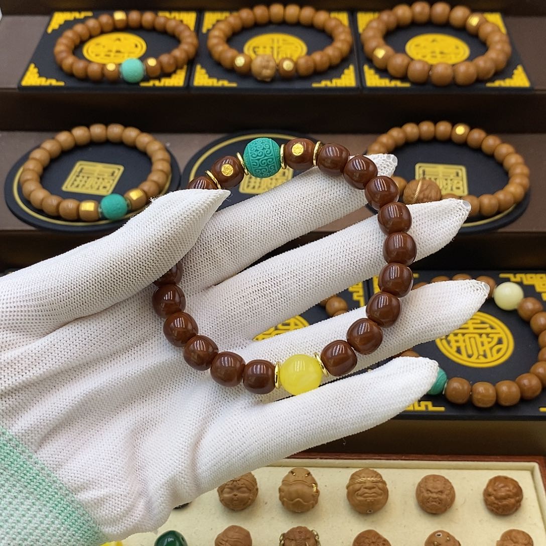 猴头核桃手串感*；猴头