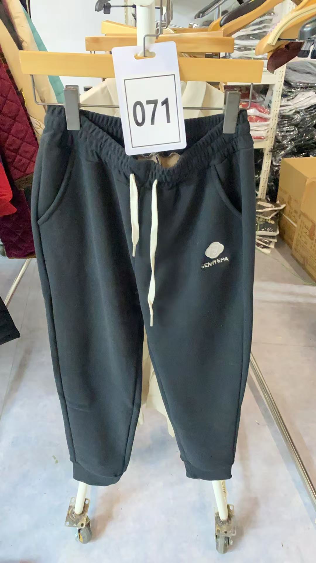 071-秋冬爆款老太太上衣