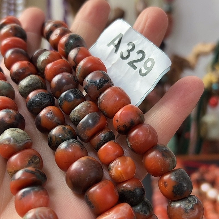 用***6玛瑙/玉髓未镶嵌颈饰