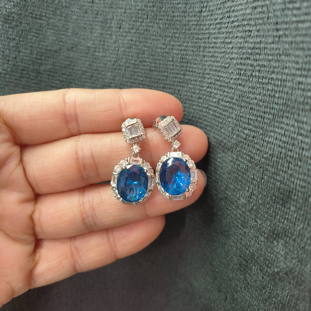 铜合金耳饰 轻奢蓝色耳钉15时尚百搭精致优雅