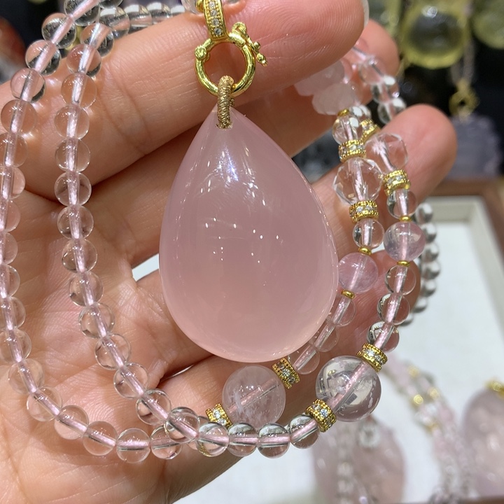 水晶颈饰未镶嵌天然