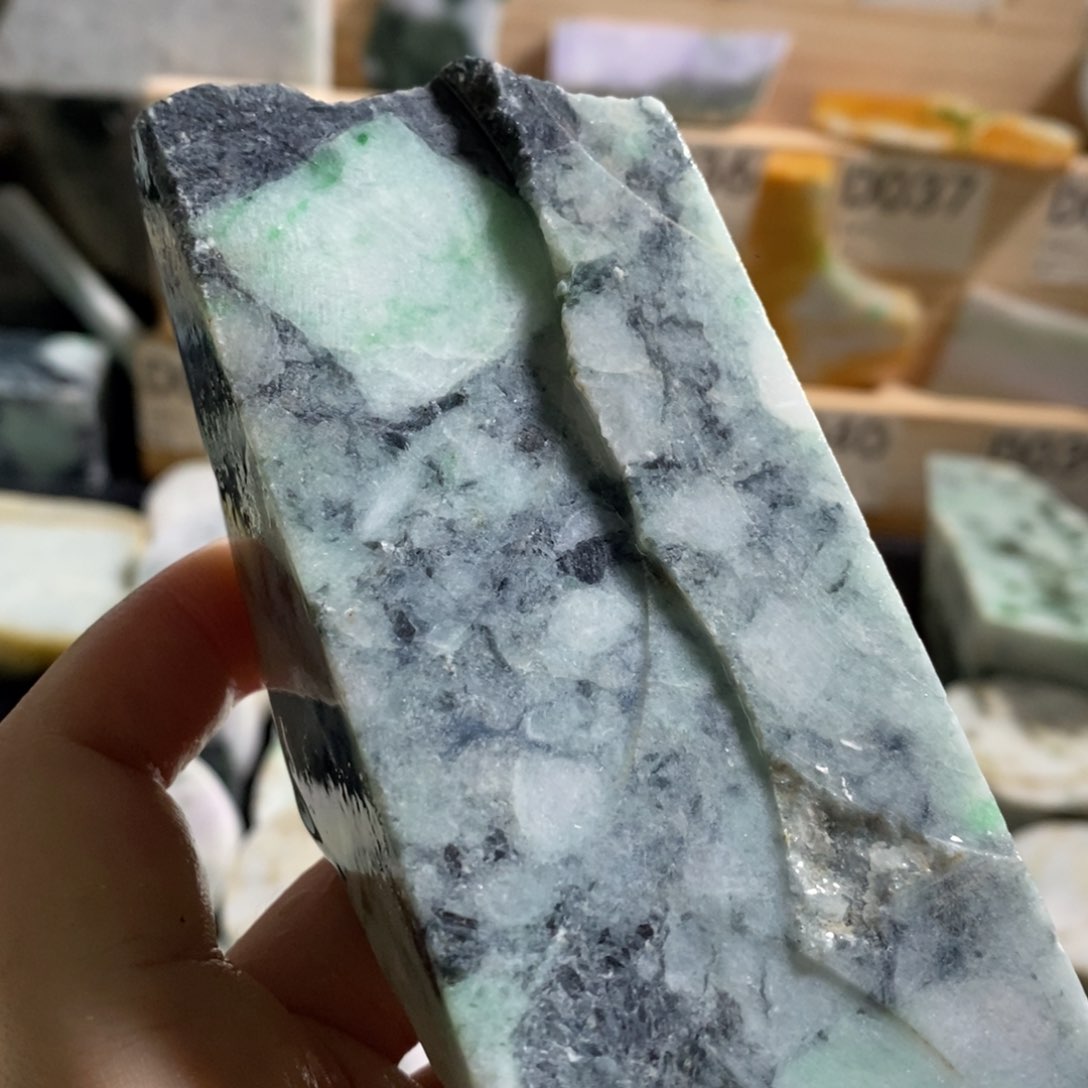 颈饰未镶嵌翡翠天然翡翠