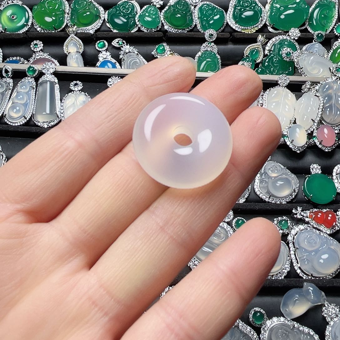 玛瑙/玉髓挂件未镶嵌