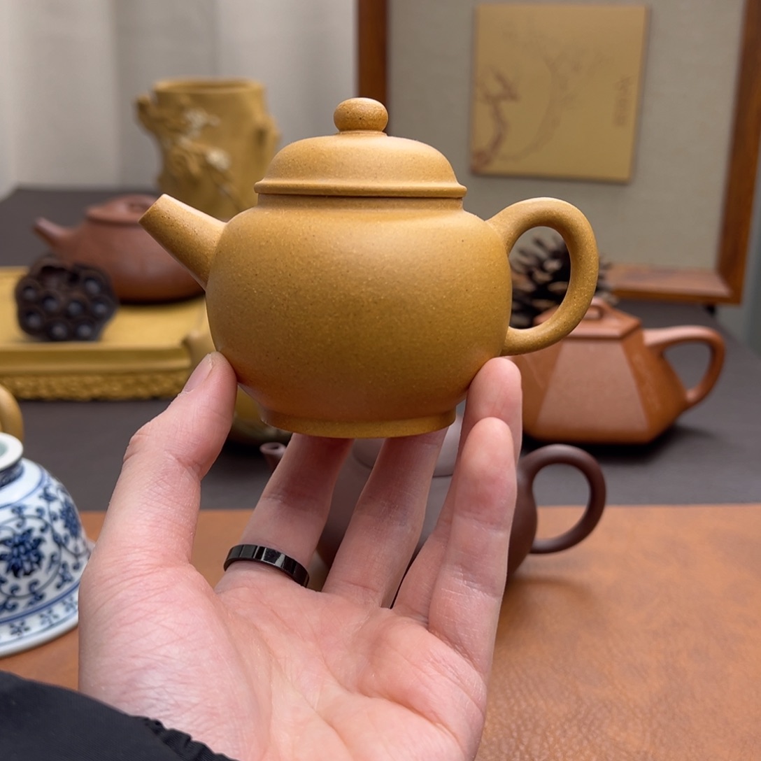 茶壶紫砂巨轮 黄金段 150cc