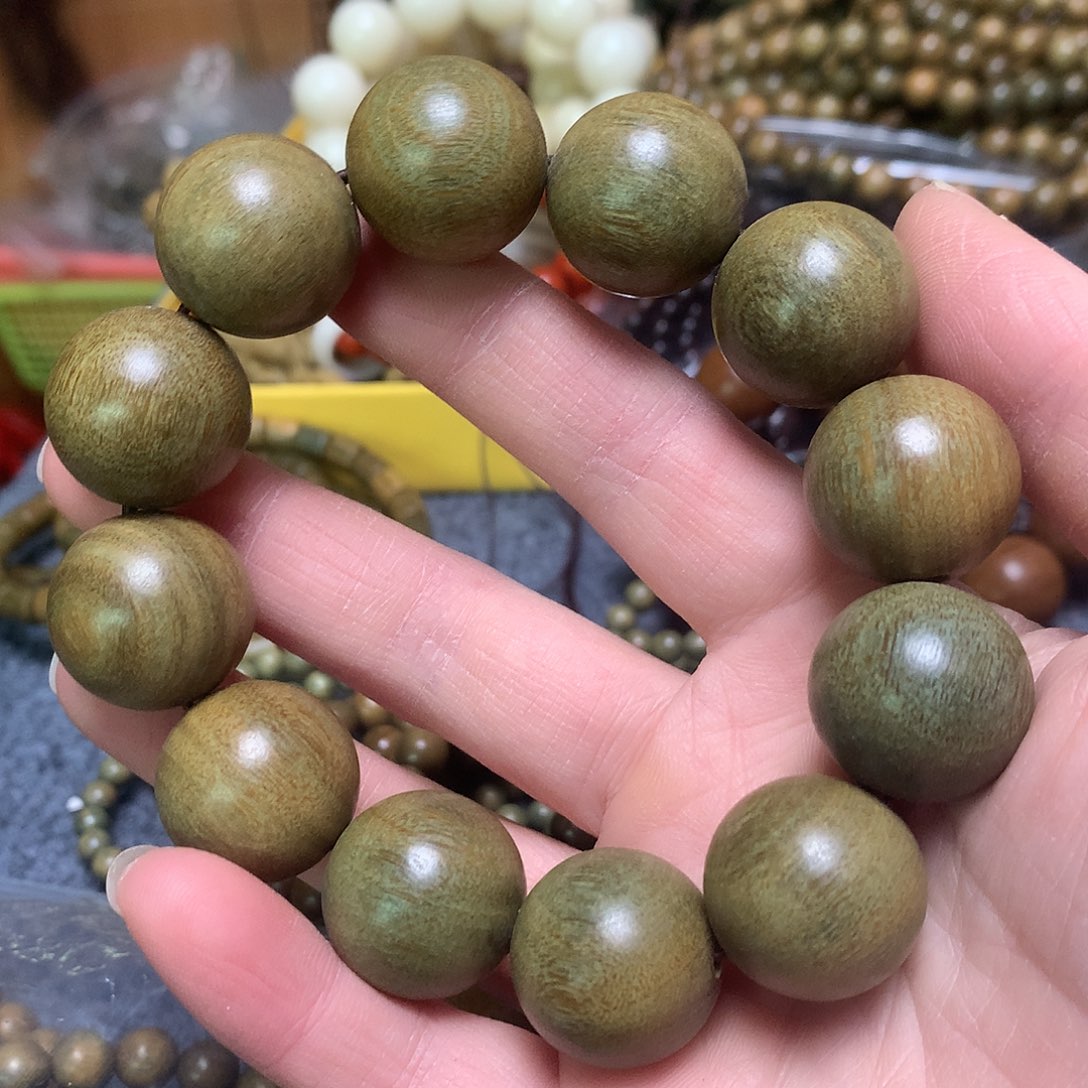 维腊木（绿檀）手串/手链