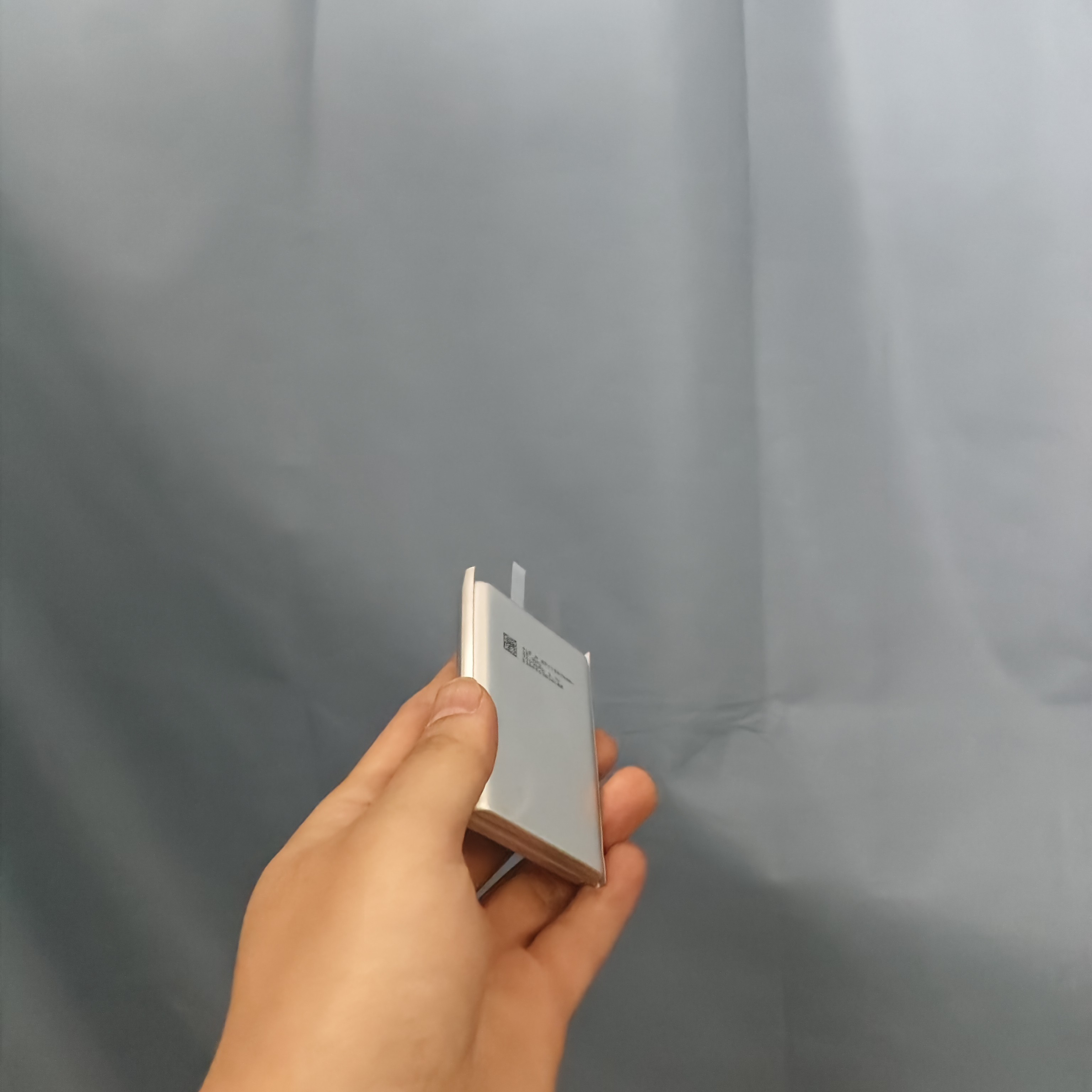 LS7000聚合物电芯一片