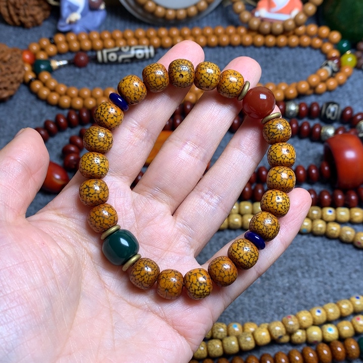 星月菩提吊坠菩提