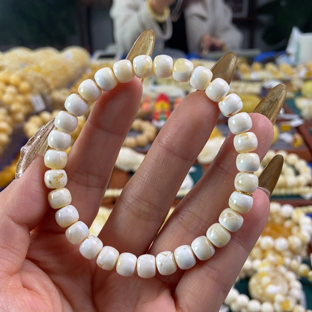 琥珀珠宝奇石未镶嵌7老型7.4