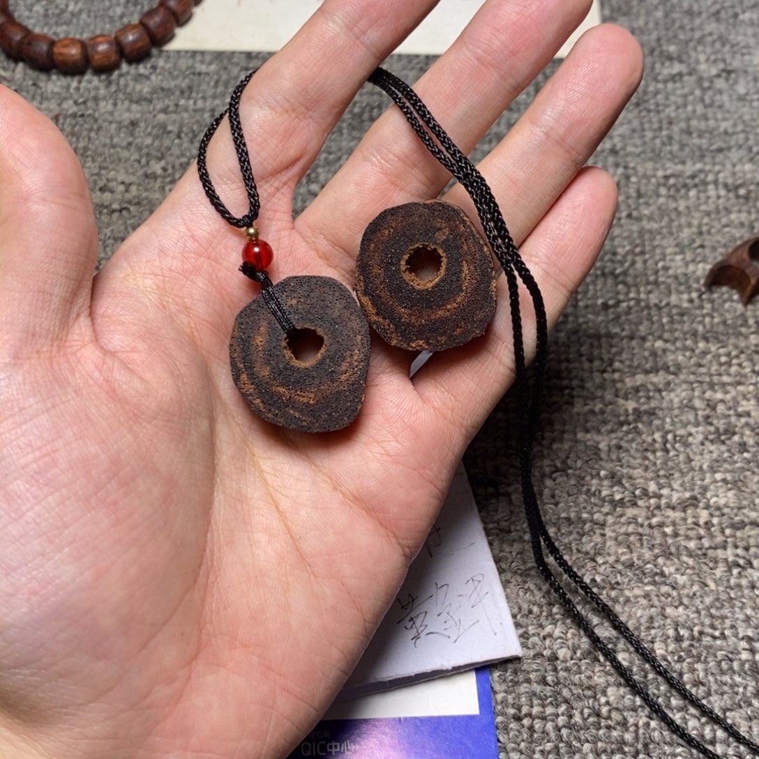 藤类降真香无事牌随形