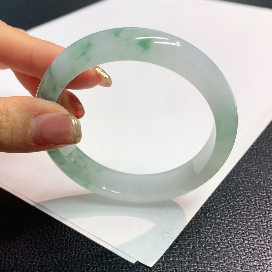 翡翠手镯未镶嵌缅甸翡翠手镯57.7