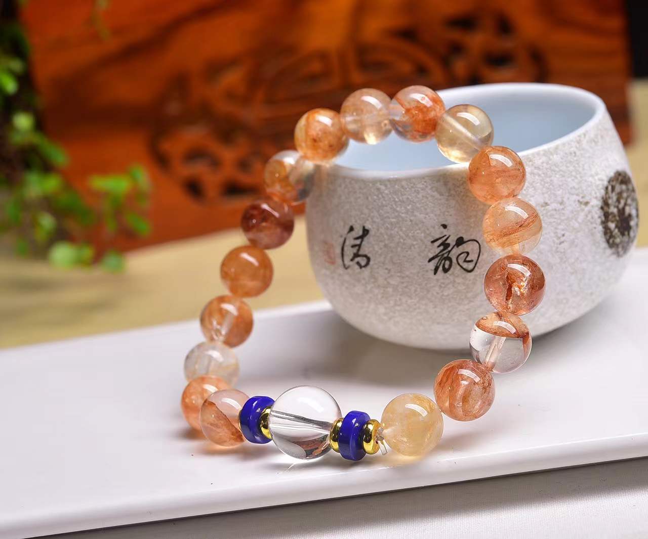 天然稀有老料红胶花圆珠加白水晶手链异像水晶体亮