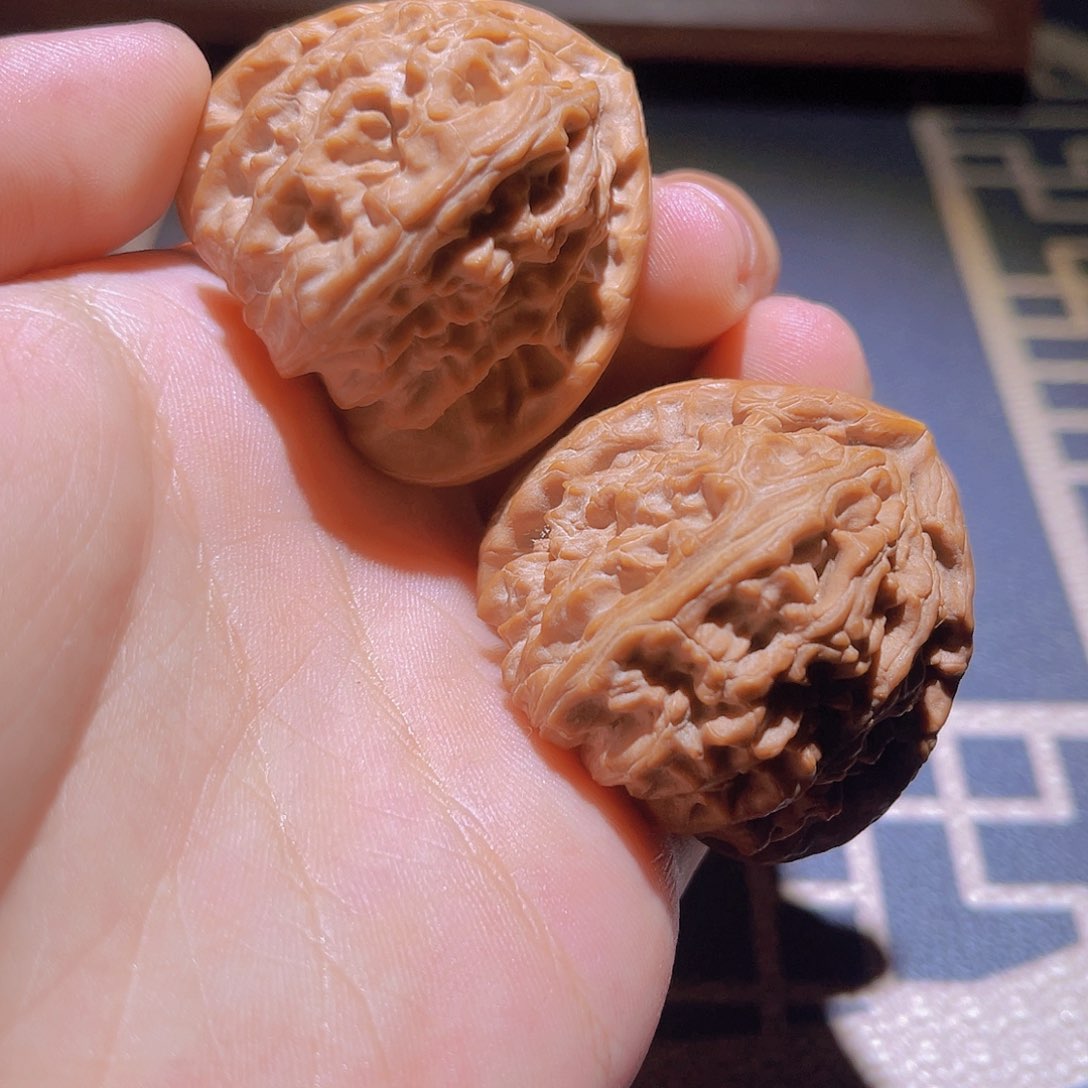 吊坠文玩核桃改*三角白