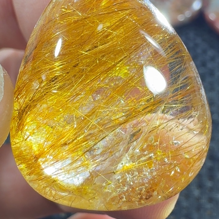 未镶嵌颈饰水晶深*