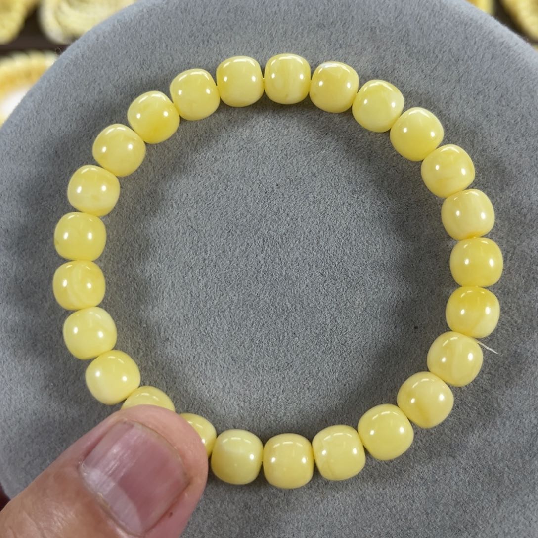 未镶嵌蜜蜡手串纯天然俄料奶白极限弧高桩