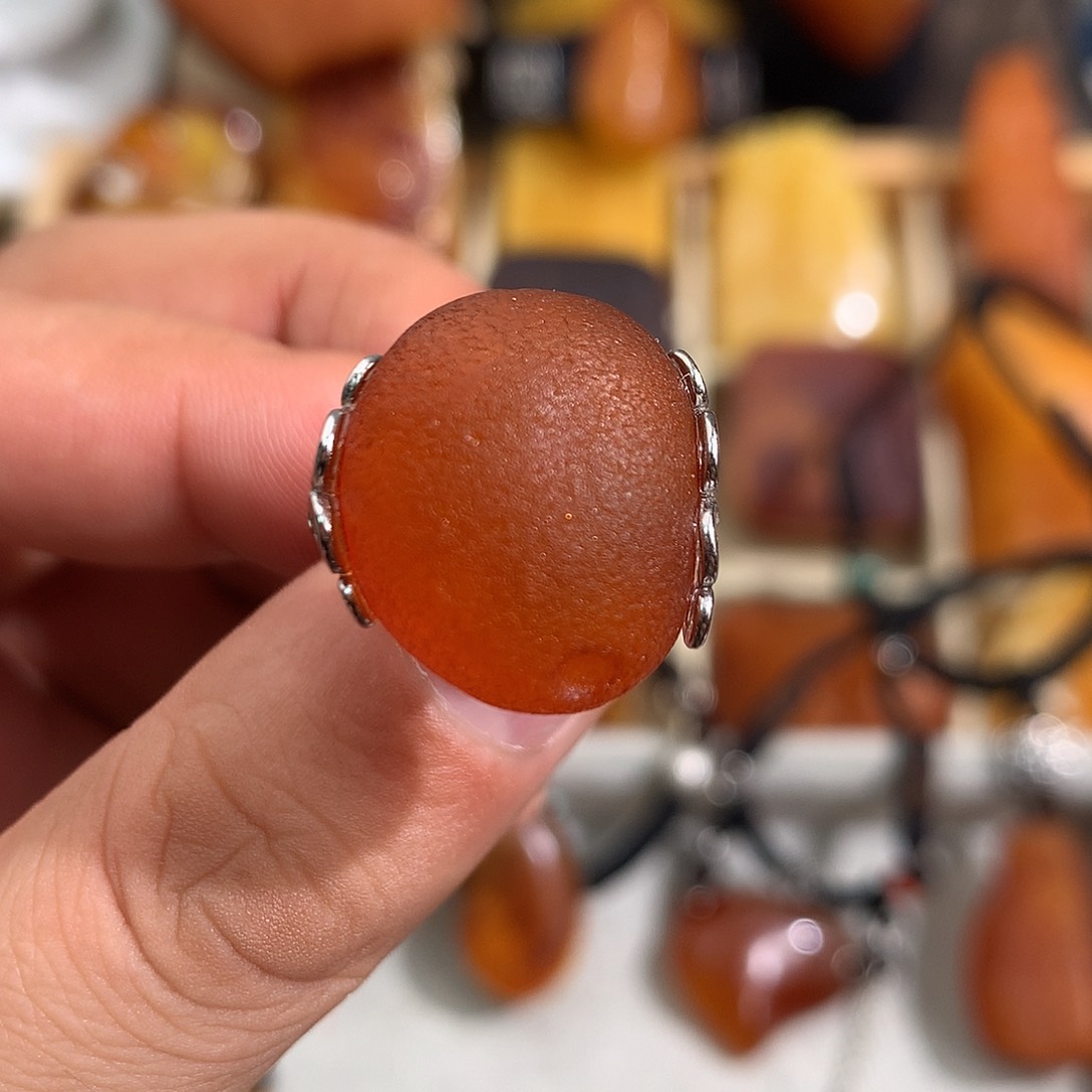 蜜蜡裸石未镶嵌你