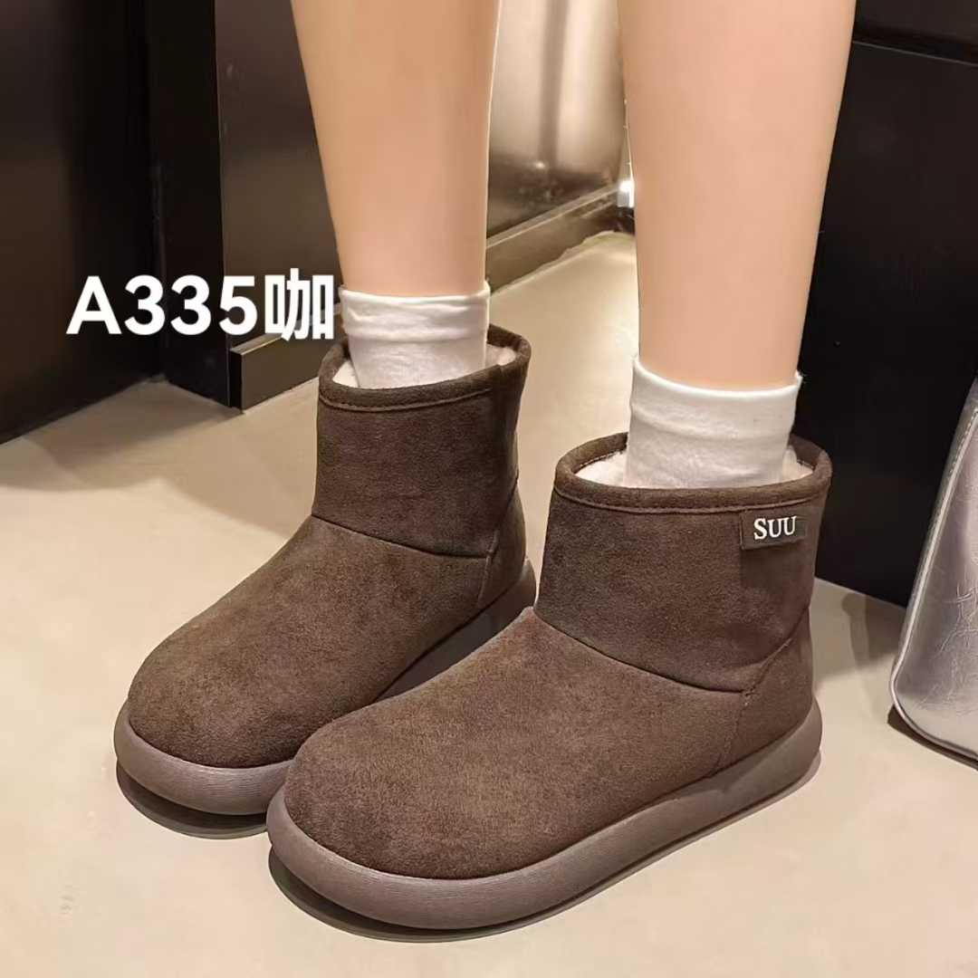 A335 厚底加绒时尚雪地靴女款冬季短靴保暖百搭