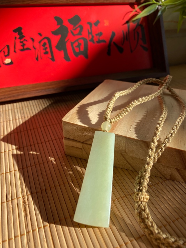 黄白老玉和田玉挂坠时尚百搭素款气质