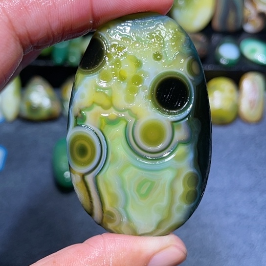 【闪购商品】未镶嵌玛瑙/玉髓珠宝奇石