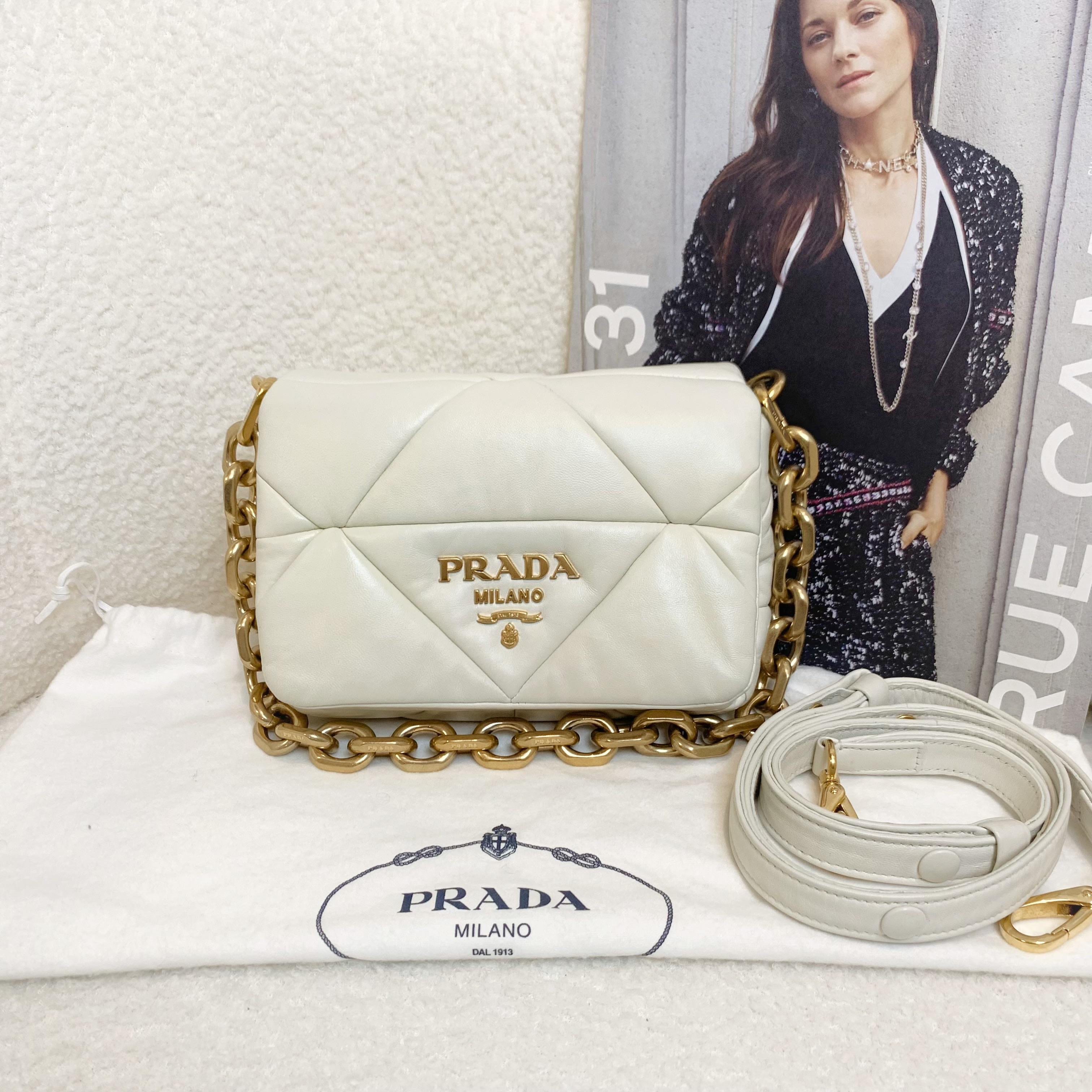 99新 Prada/普拉达 壹臻/米白色泡芙包/14476857