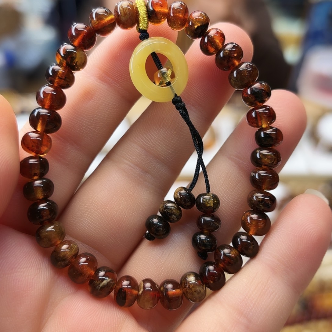 琥珀未镶嵌裸石六