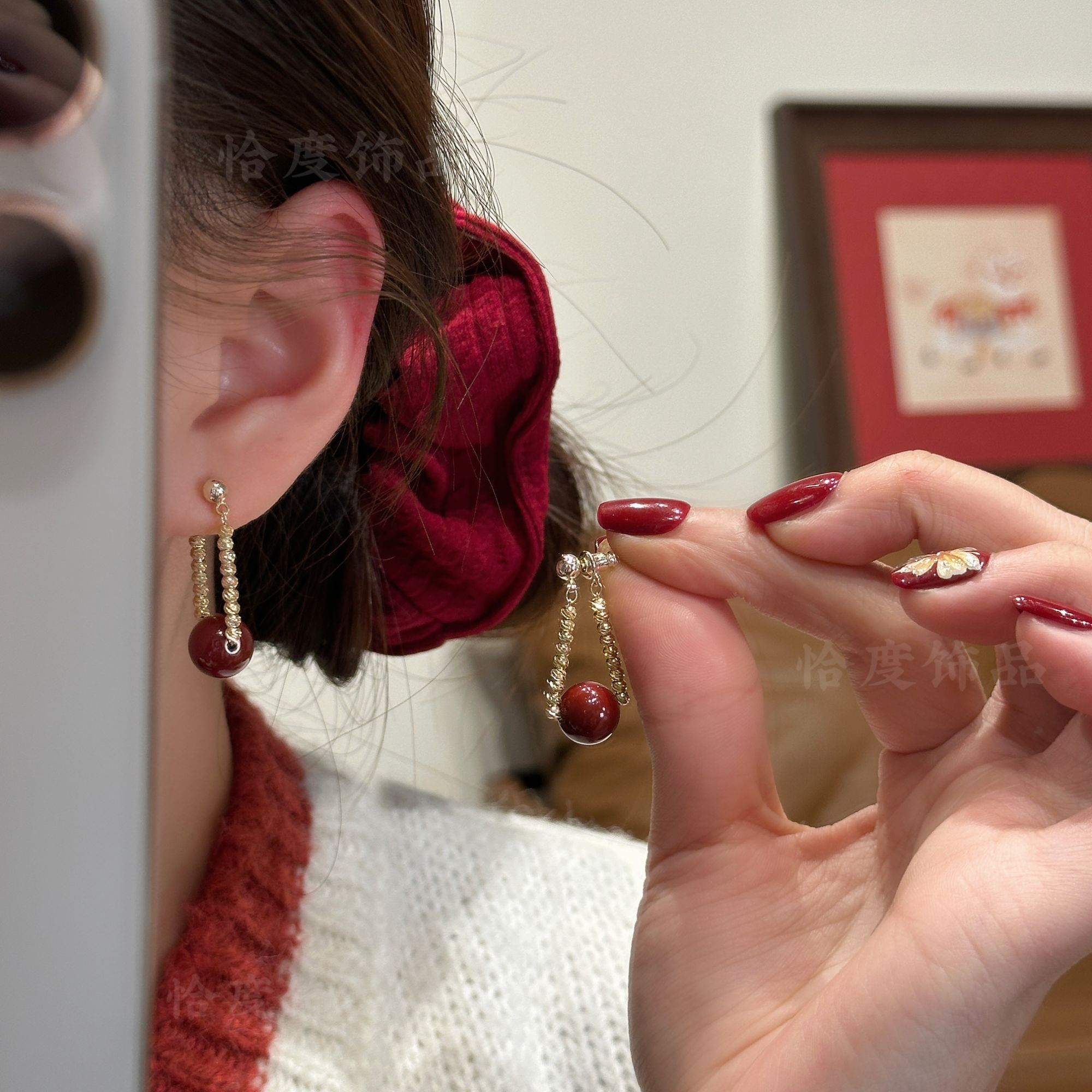 【恰度】双旦新款独特红色珠珠链条吊坠耳钉